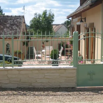 Fabrication d’un portail 2 vantaux, portillon et rembarde.