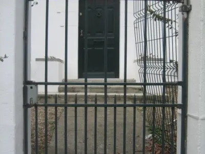 Restauration d’un portail à Biarritz