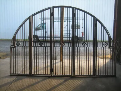 Fabrication d’une cave à vin à l’auberge du petit Bayonne (64)