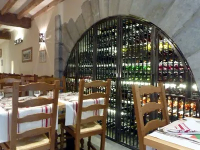 Fabrication d’une cave à vin à l’auberge du petit Bayonne (64)