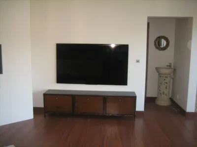 Réalisation d’un meuble TV sur mesure