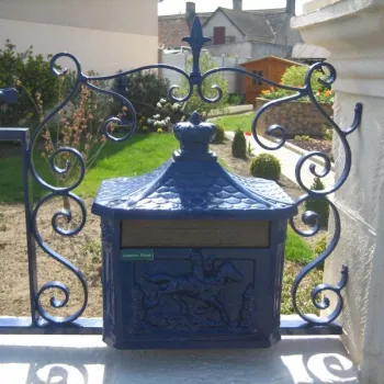 Fabrication d’un portail 2 vantaux avec clôtures avec galvanisation et peinture epoxy.