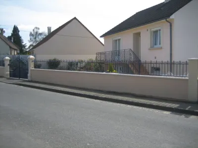 Fabrication d’un portail 2 vantaux avec clôtures avec galvanisation et peinture epoxy.