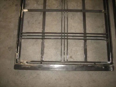 Fabrication de grille de protection pour porte en verre - Biarritz (64).