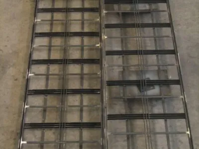 Fabrication de grille de protection pour porte en verre - Biarritz (64).